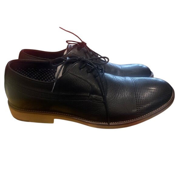 Steve Madden Mens Black Leather Oxfords With Perforated Toe Detail Sz 9.5 - Picture 2 of 9
